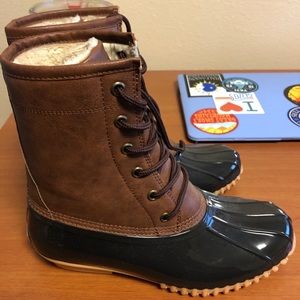Dakota Duck Boots